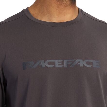 Технический топ с длинными рукавами Commit мужской Race Face, черный, Серый, Технический топ с длинными рукавами Commit мужской Race Face, черный 
Технический топ с длинными рукавами Commit мужской Race Face, черный, Серый, Технический топ с длинными рукавами Commit мужской Race Face, черный