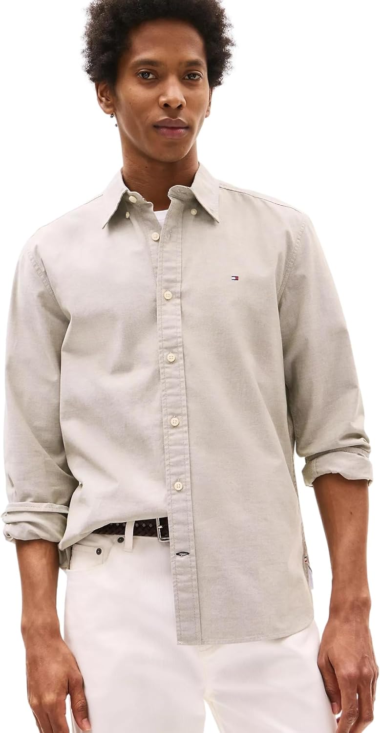 Мужская фирменная рубашка TOMMY HILFIGER с длинным рукавом и застежкой на пуговицы, классического кроя, коллекция 2025 года, Oxford Uniform Olive.
Мужская фирменная рубашка TOMMY HILFIGER с длинным рукавом и застежкой на пуговицы, классического кроя, коллекция 2025 года, Oxford Uniform Olive.