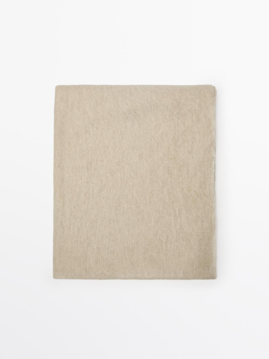 Шарф из 100% кашемира Massimo Dutti, Vanilla
Шарф из 100% кашемира Massimo Dutti, Vanilla