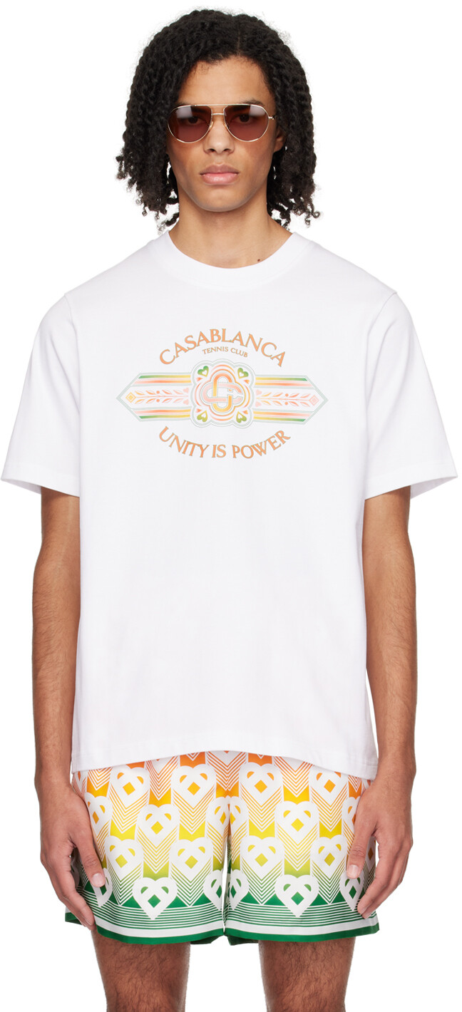 Белая футболка с надписью Unity Is Power Casablanca
Белая футболка с надписью Unity Is Power Casablanca