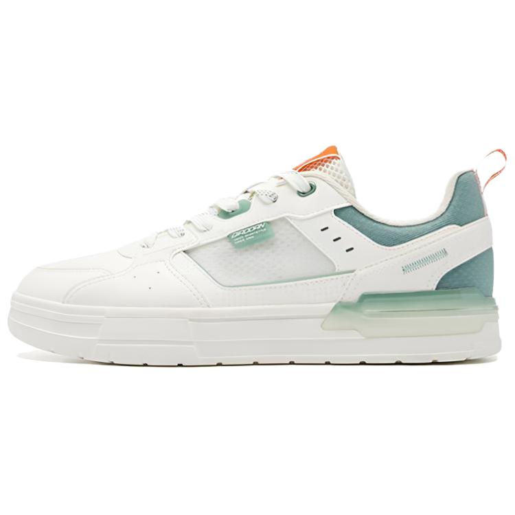 QIAODAN Легкие и износостойкие низкие мужские кроссовки для скейтбординга белого и зеленого цвета
QIAODAN Легкие и износостойкие низкие мужские кроссовки для скейтбординга белого и зеленого цвета