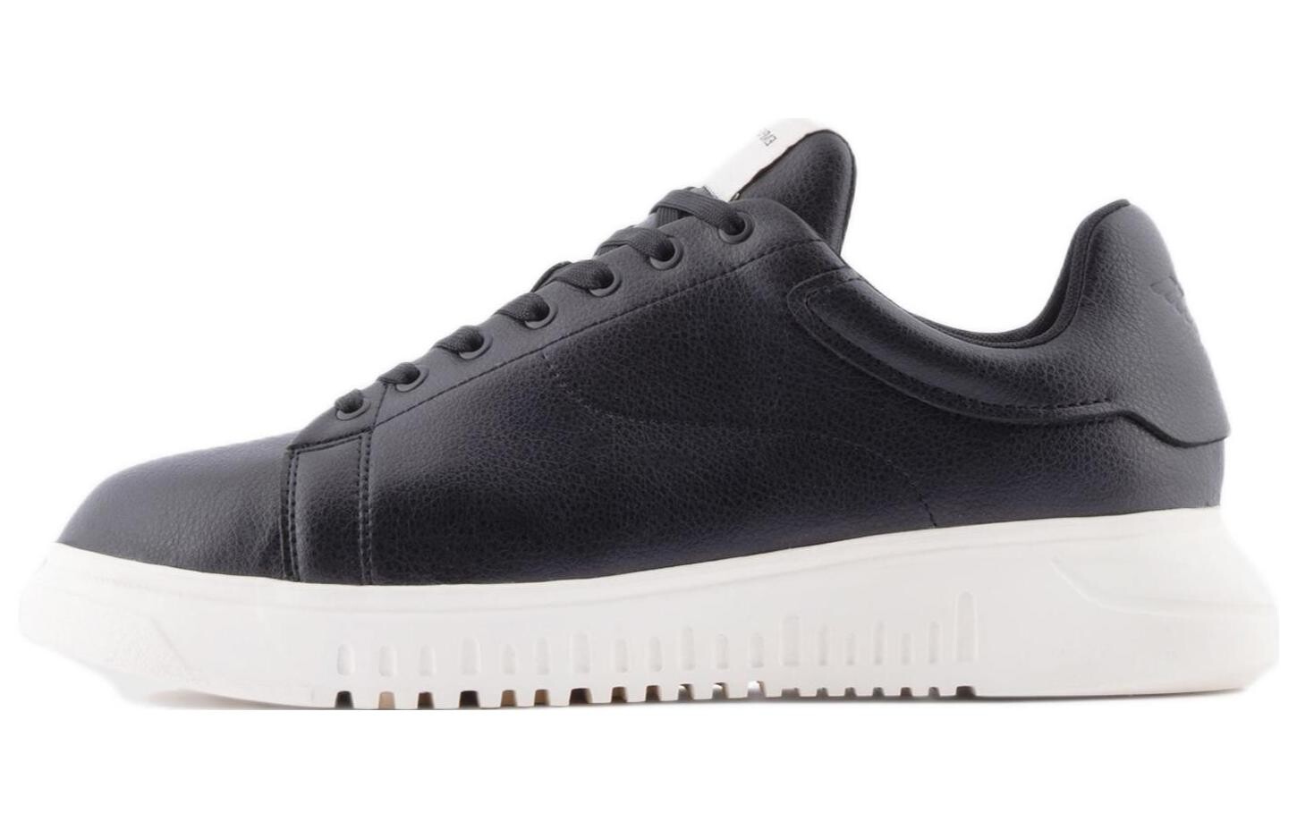 Мужская обувь для скейтбординга EMPORIO ARMANI, черный
Мужская обувь для скейтбординга EMPORIO ARMANI, черный