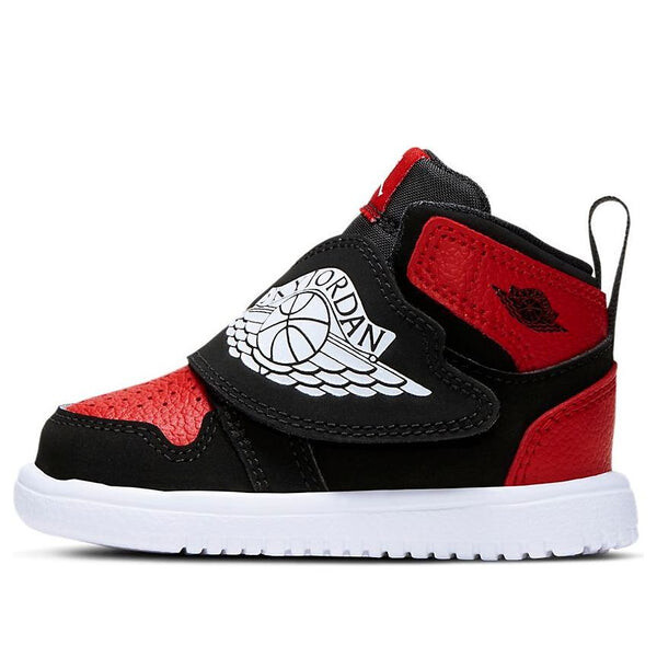 Кроссовки небо 1 Air Jordan, черный 
Кроссовки небо 1 Air Jordan, черный