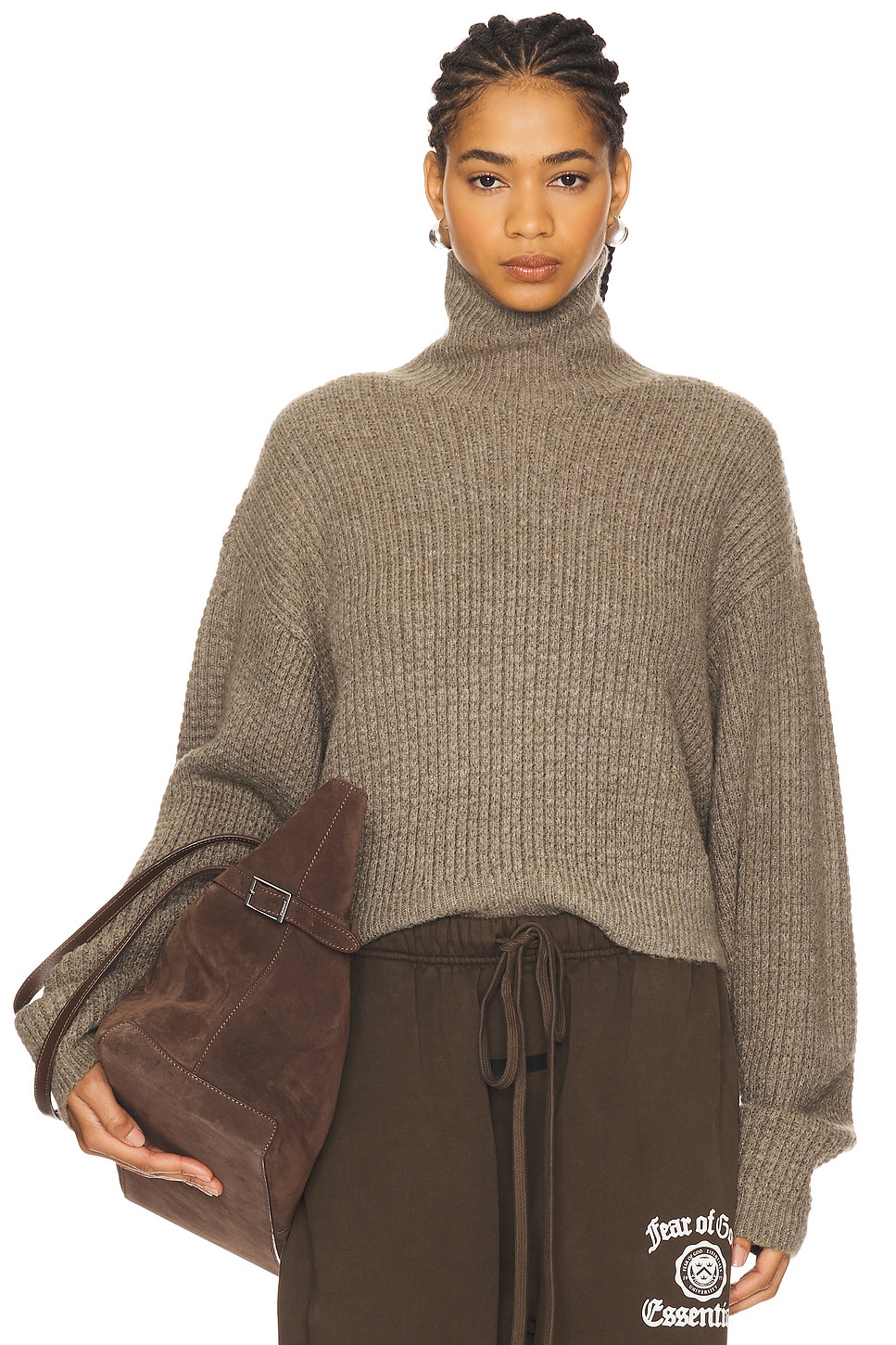 Короткий свитер с воротником-гольф Fear Of God Essentials, heather gray
Короткий свитер с воротником-гольф Fear Of God Essentials, heather gray