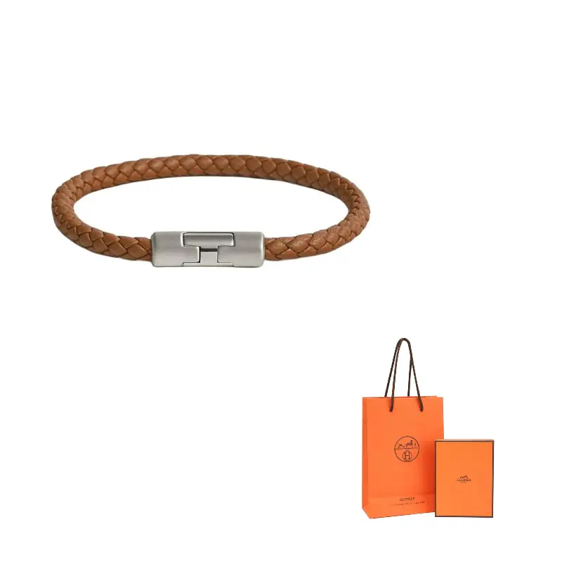 Hermes Кожаные браслеты унисекс, коричневый
Hermes Кожаные браслеты унисекс, коричневый