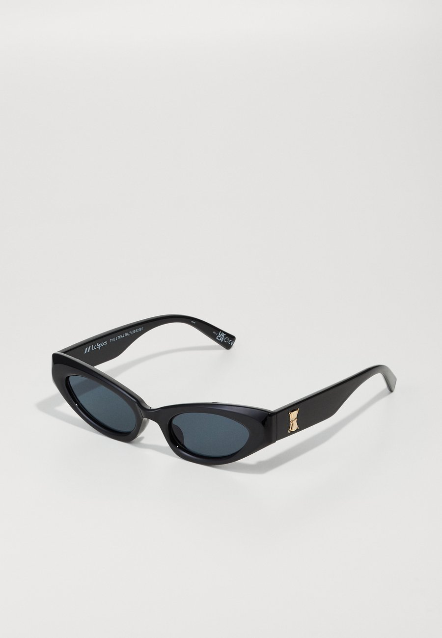 Солнцезащитные очки Le Specs THE STEALTH, Black
Солнцезащитные очки Le Specs THE STEALTH, Black