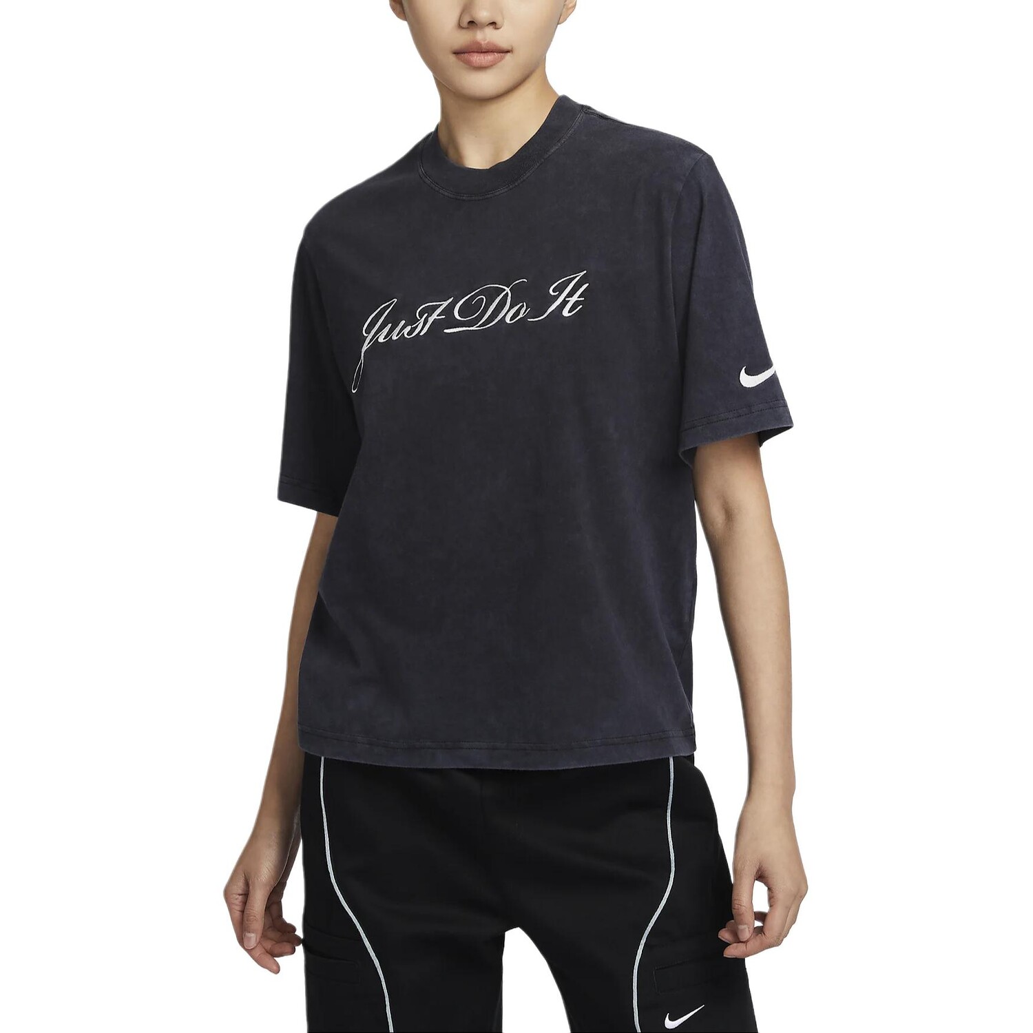 Футболка Swoosh женская черная Nike
Футболка Swoosh женская черная Nike