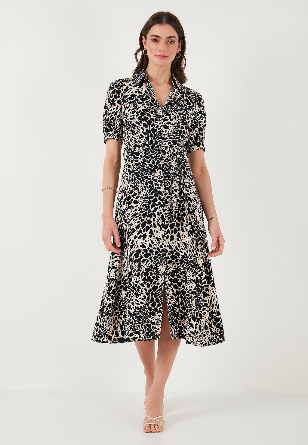Платье-рубашка REGULAR FIT LELA, леопардовый принт
Платье-рубашка REGULAR FIT LELA, леопардовый принт