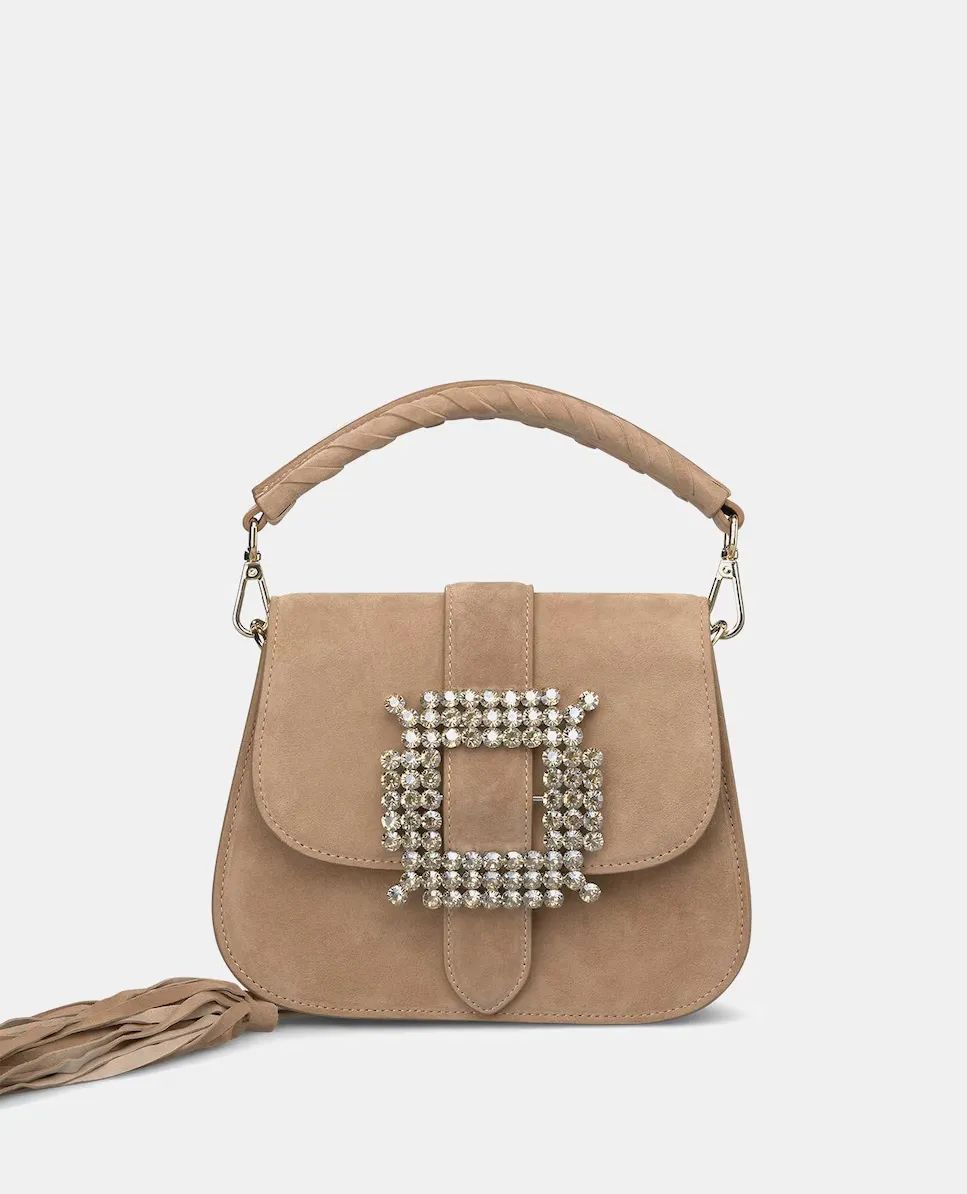 Женская кожаная сумка через плечо с квадратной деталью со стразами Alma en Pena, коричневый
Женская кожаная сумка через плечо с квадратной деталью со стразами Alma en Pena, коричневый