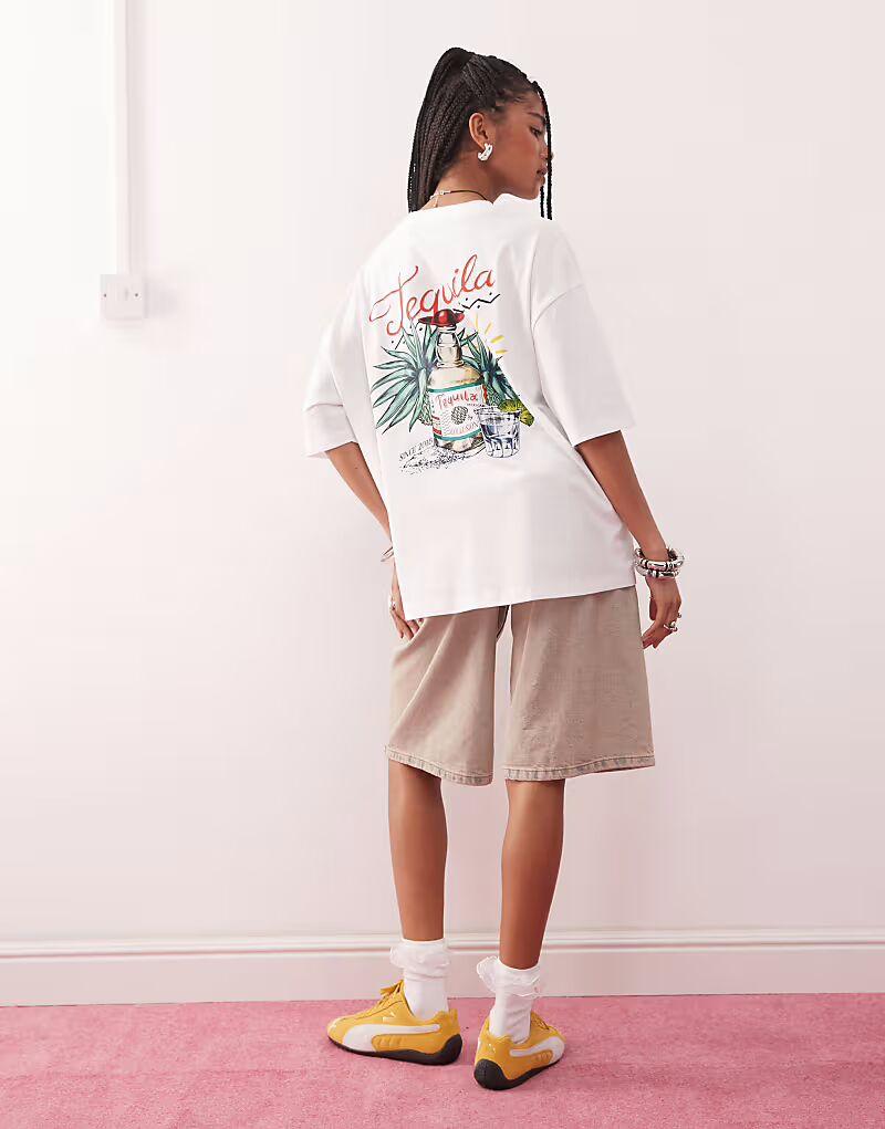 Футболка с графическим принтом текилы COLLUSION белого цвета
Футболка с графическим принтом текилы COLLUSION белого цвета