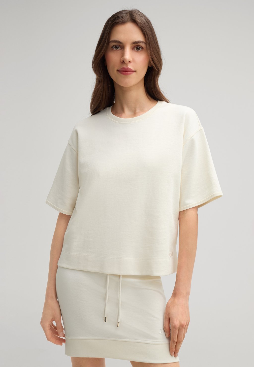 Базовая футболка JOOP!, кремовый
Базовая футболка JOOP!, кремовый