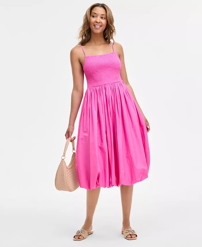 Женское хлопковое платье миди с подолом-пузырьком, сумка через плечо, серьги и сандалии Jazziee - On 34th, серебряный
Женское хлопковое платье миди с подолом-пузырьком, сумка через плечо, серьги и сандалии Jazziee - On 34th, серебряный