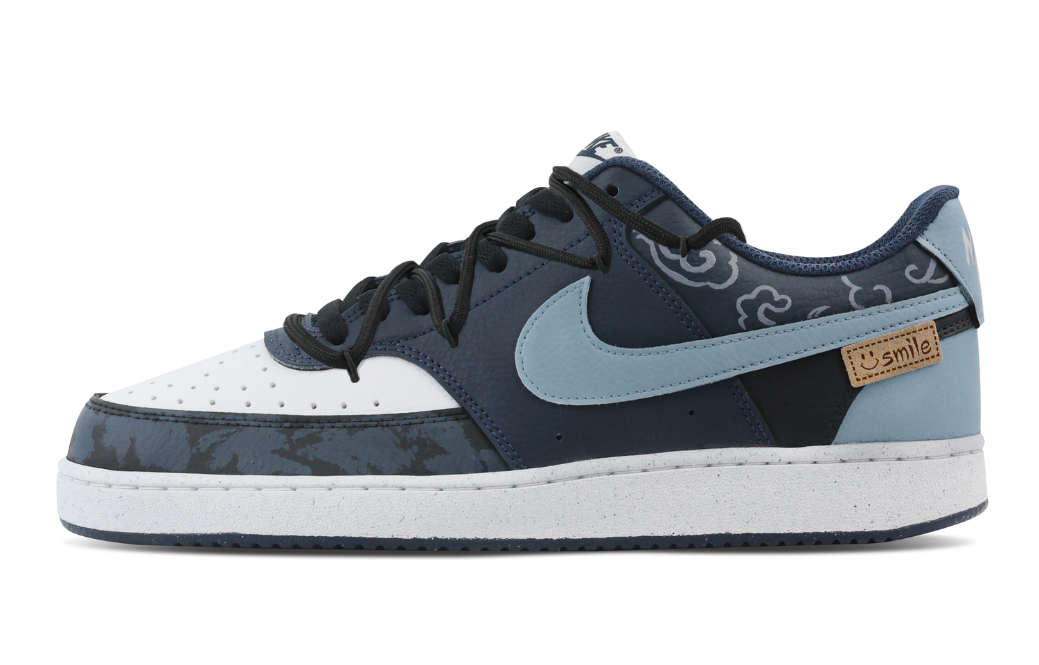 Nike Кроссовки Court Vision Low Cloud Island Light Smile низкие тренировочные мужские Blue
Nike Кроссовки Court Vision Low Cloud Island Light Smile низкие тренировочные мужские Blue