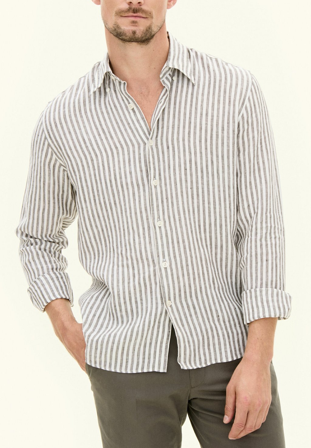 Рубашка REG FIT STRIPED Oscar Jacobson, бежевый
Рубашка REG FIT STRIPED Oscar Jacobson, бежевый