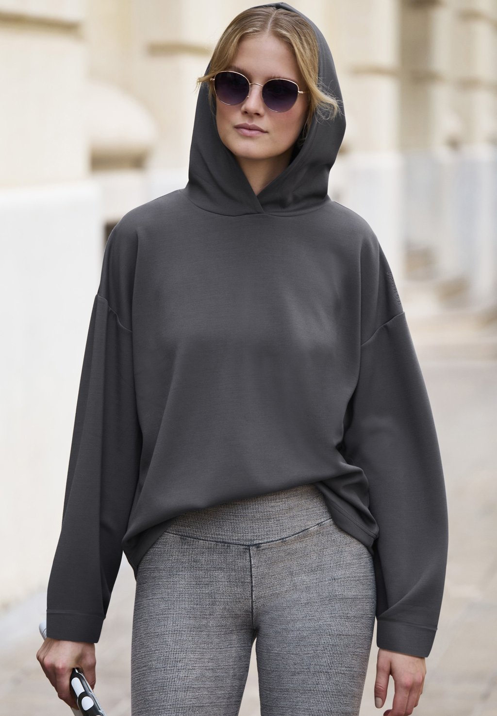 Толстовка Hoodie Copenhagen Studios, серый
Толстовка Hoodie Copenhagen Studios, серый