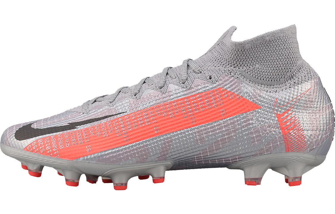Футбольные кроссовки унисекс Nike Mercurial Superfly 7
Футбольные кроссовки унисекс Nike Mercurial Superfly 7
