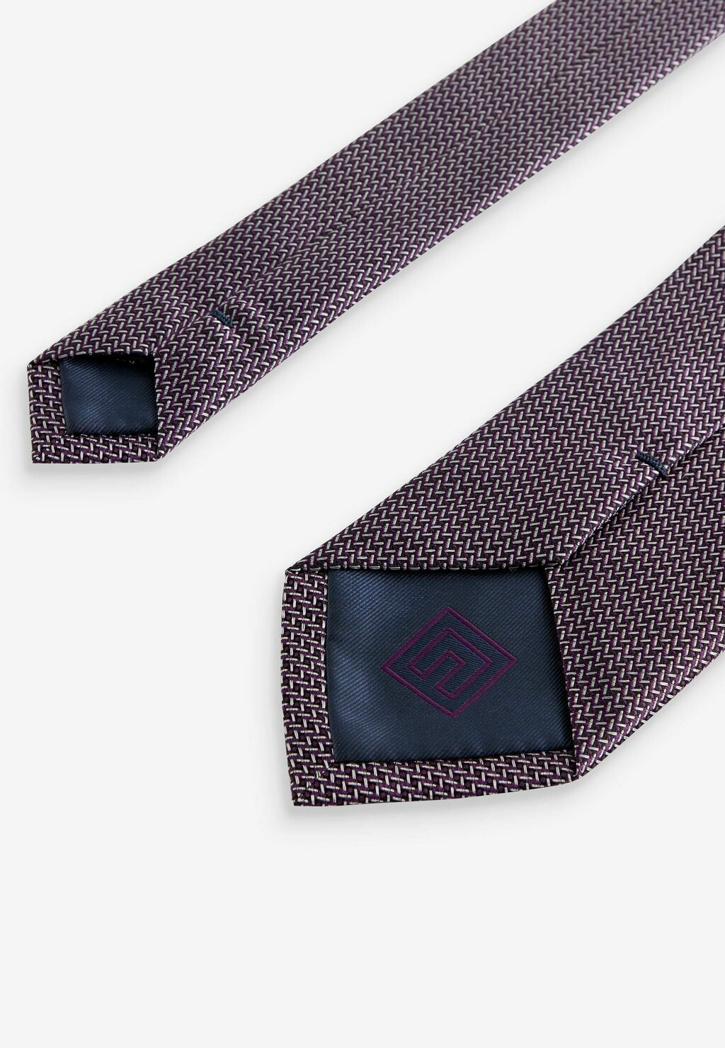 Галстук TEXTURED REGULAR REGULAR FIT Next, фиолетовый
Галстук TEXTURED REGULAR REGULAR FIT Next, фиолетовый