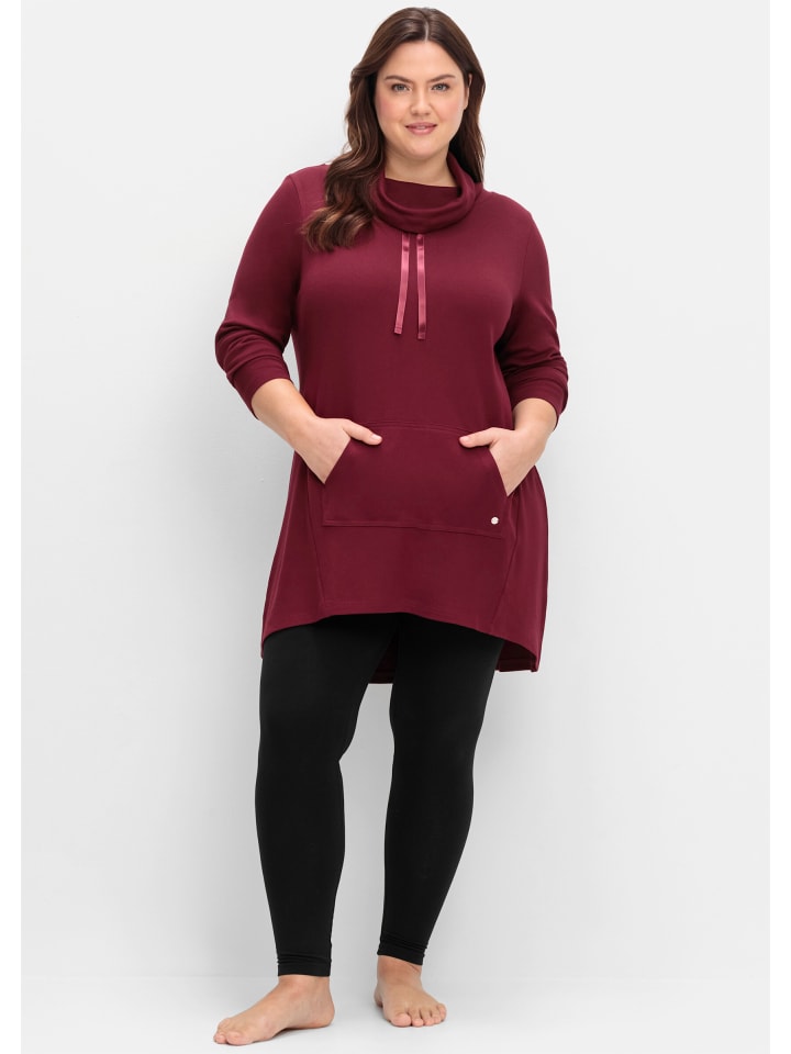 Рубашка оверсайз бордового цвета sheego
Рубашка оверсайз бордового цвета sheego