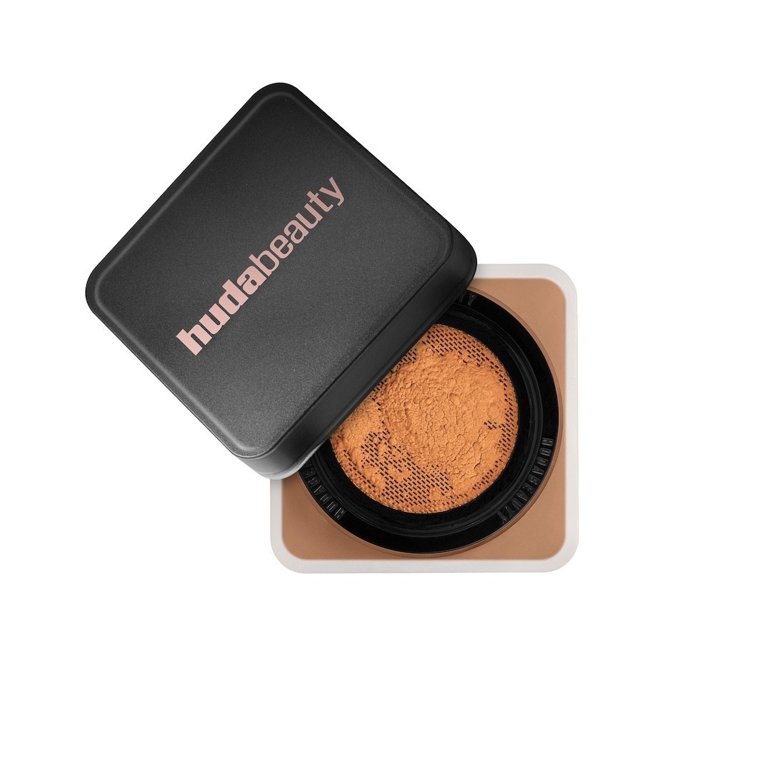 Пудра для лица easy bake loose baking & setting powder Huda Beauty, cinnamon bun, вес 20 гр.
Пудра для лица easy bake loose baking & setting powder Huda Beauty, cinnamon bun, вес 20 гр.