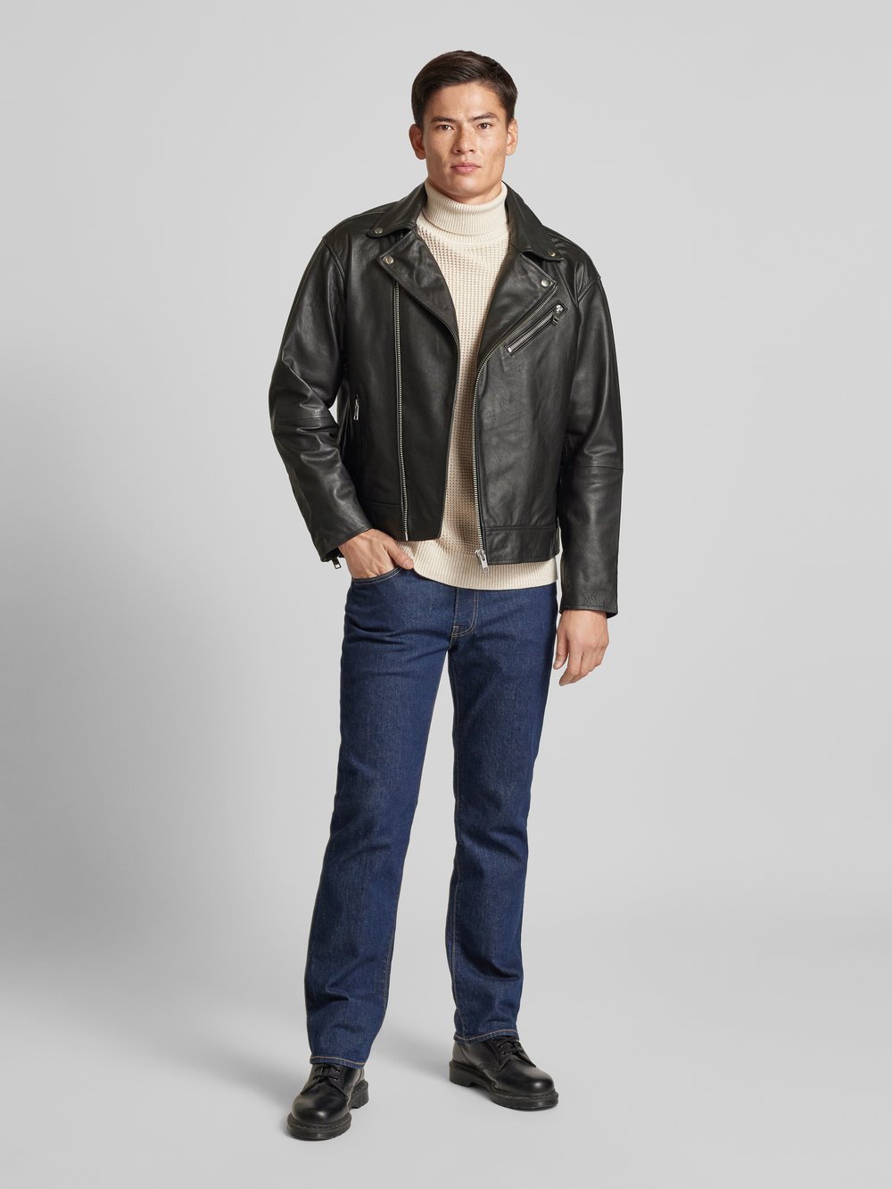 Байкерская куртка с карманами на молнии модель 'VINCE' Jack & Jones Premium, черный
Байкерская куртка с карманами на молнии модель 'VINCE' Jack & Jones Premium, черный