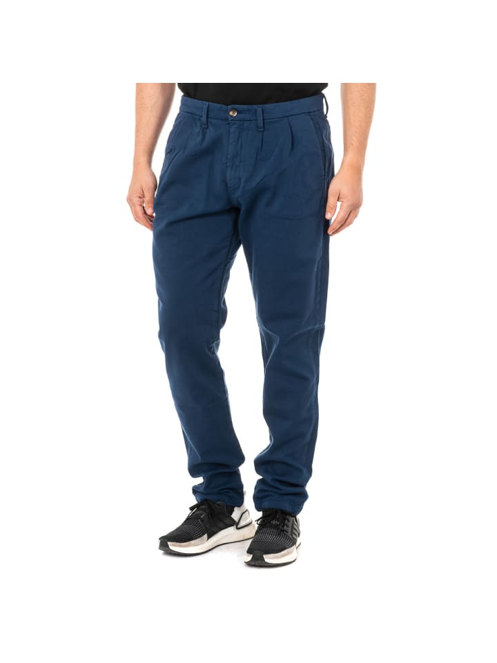 Джинсы синего цвета La Martina
Джинсы синего цвета La Martina