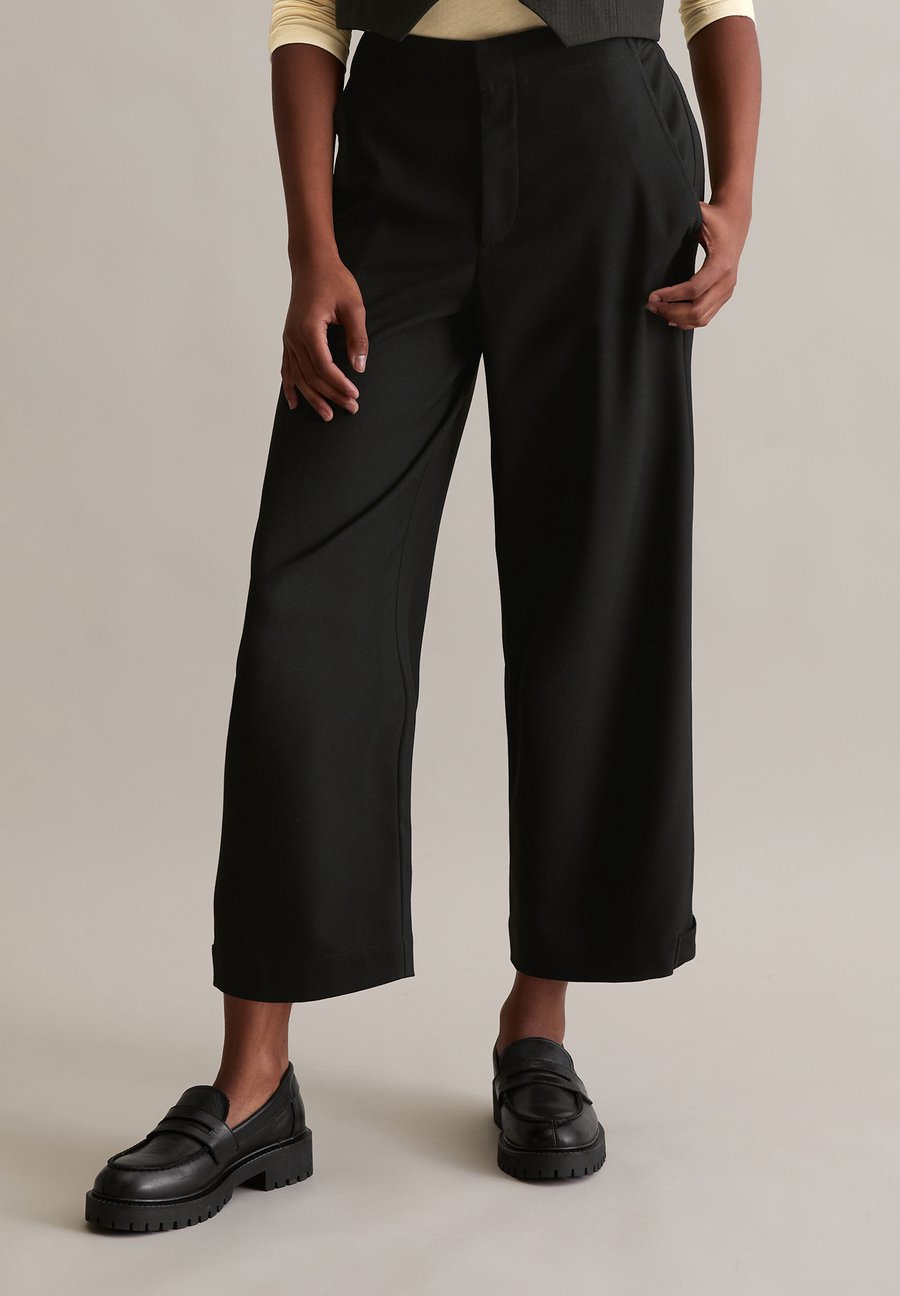 Брюки Marc O'Polo DENIM RELAXED MIT , Black
Брюки Marc O'Polo DENIM RELAXED MIT , Black