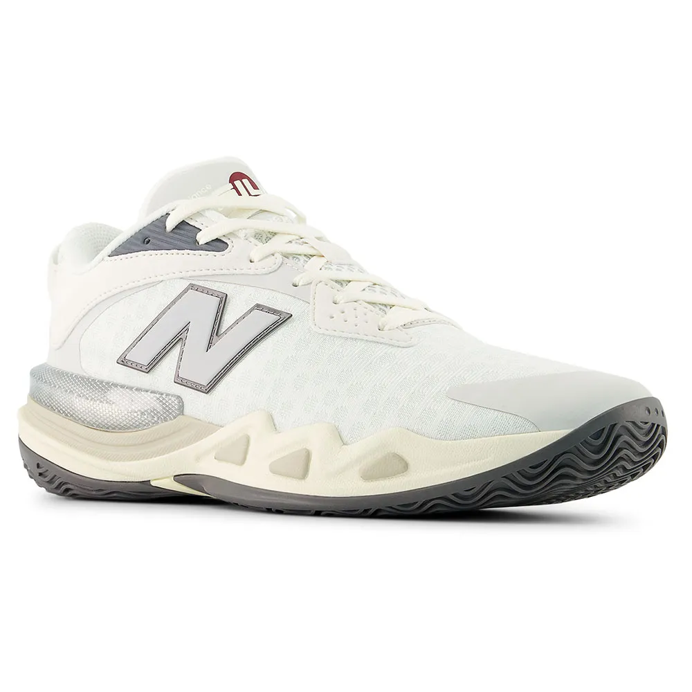 Баскетбольные кроссовки New Balance Metallic Pack, белый
Баскетбольные кроссовки New Balance Metallic Pack, белый