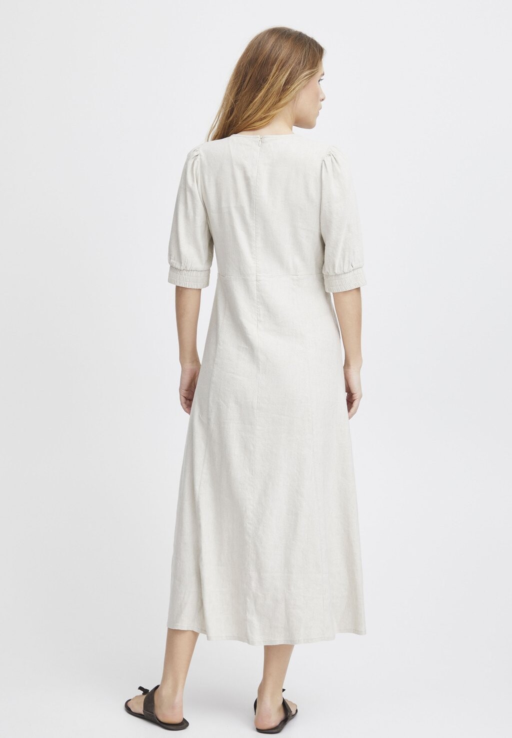 Повседневное платье LUCA PULZ, бежевый
Повседневное платье LUCA PULZ, бежевый