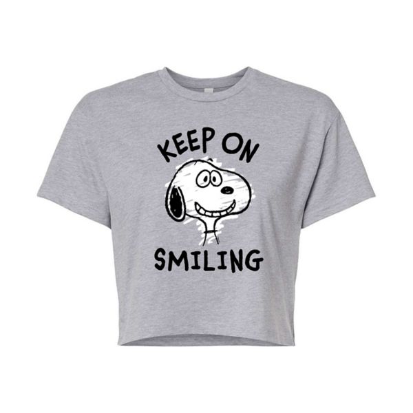 Укороченная футболка Juniors с надписью «Peanuts Snoopy Keep On Smiling» Licensed Character, серый
Укороченная футболка Juniors с надписью «Peanuts Snoopy Keep On Smiling» Licensed Character, серый