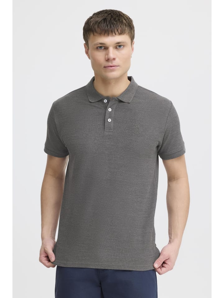 Футболка поло !SOLID, серый
Футболка поло !SOLID, серый