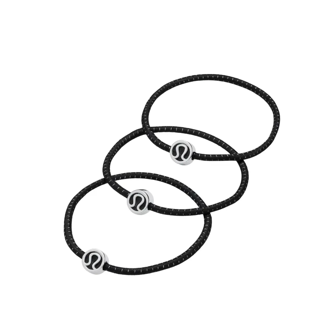 Lululemon Резинка для волос Unisex Black/Silver
Lululemon Резинка для волос Unisex Black/Silver