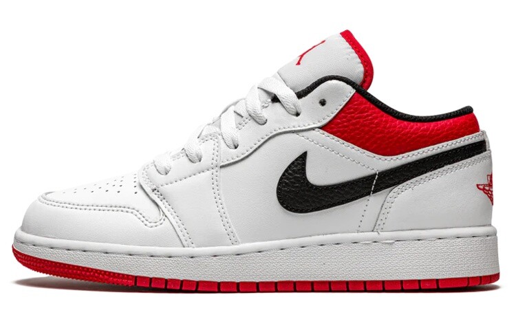 Jordan 1 Low Чикаго Белый Университет Красный Черный 
Jordan 1 Low Чикаго Белый Университет Красный Черный