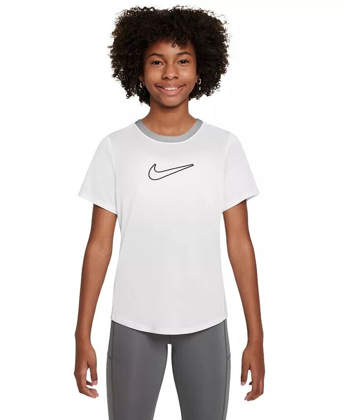 Облегающий топ Dri-FIT с короткими рукавами для больших девочек Nike, мультиколор 
Облегающий топ Dri-FIT с короткими рукавами для больших девочек Nike, мультиколор