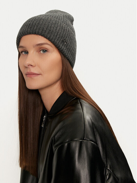 Кепка Calvin Klein, серый
Кепка Calvin Klein, серый