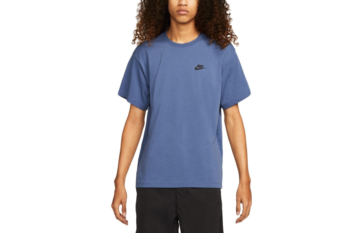 Футболка мужская Mysterious Deep Ocean Blue Nike, синий
Футболка мужская Mysterious Deep Ocean Blue Nike, синий