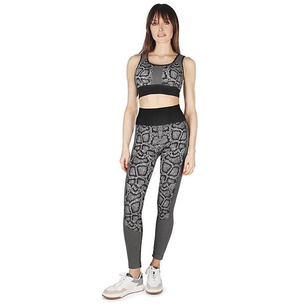 Леггинсы Seamless Jacquard с 4-сторонней растяжкой Memoi
Леггинсы Seamless Jacquard с 4-сторонней растяжкой Memoi