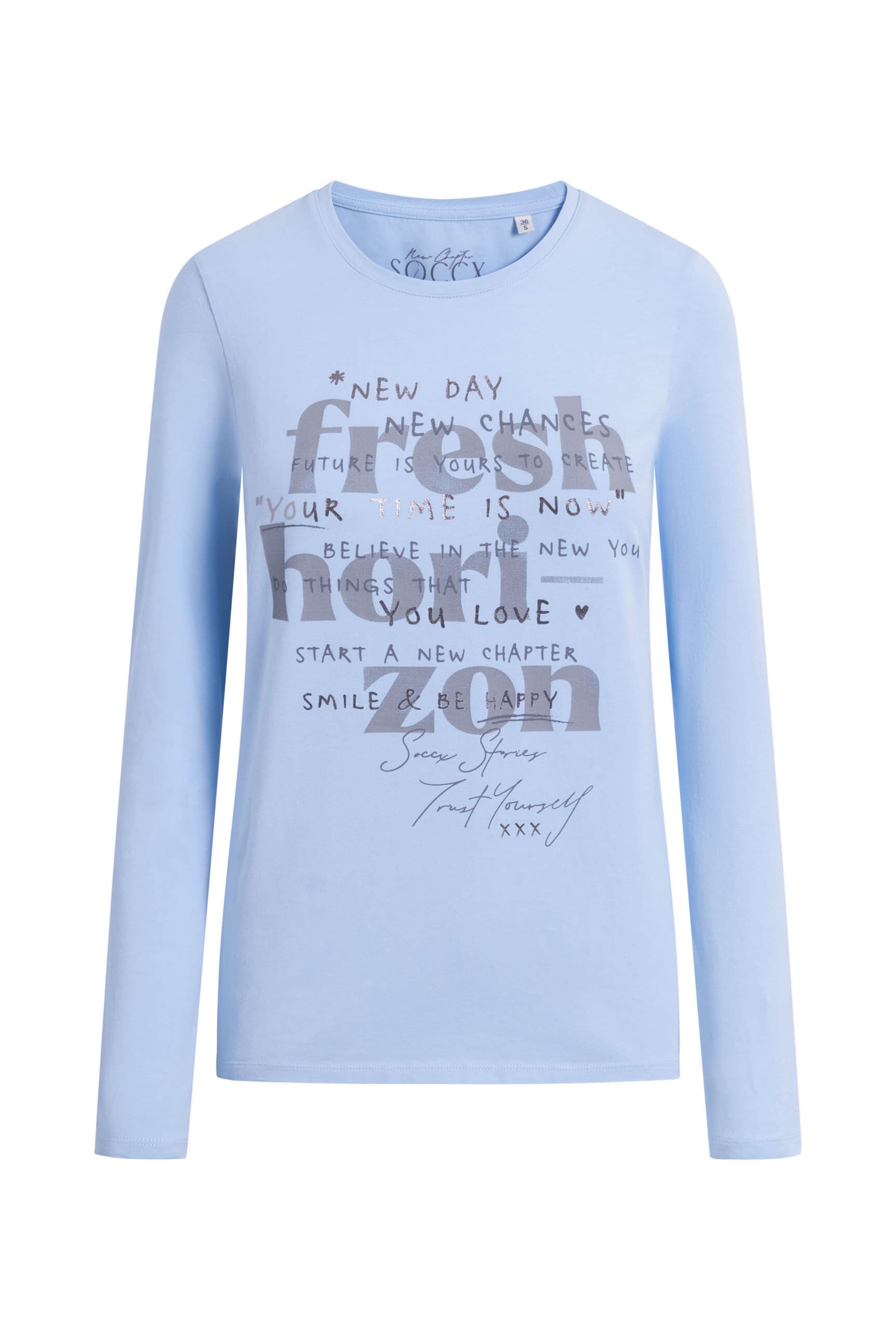 Soccx Лонгслив в синем цвете
Soccx Лонгслив в синем цвете