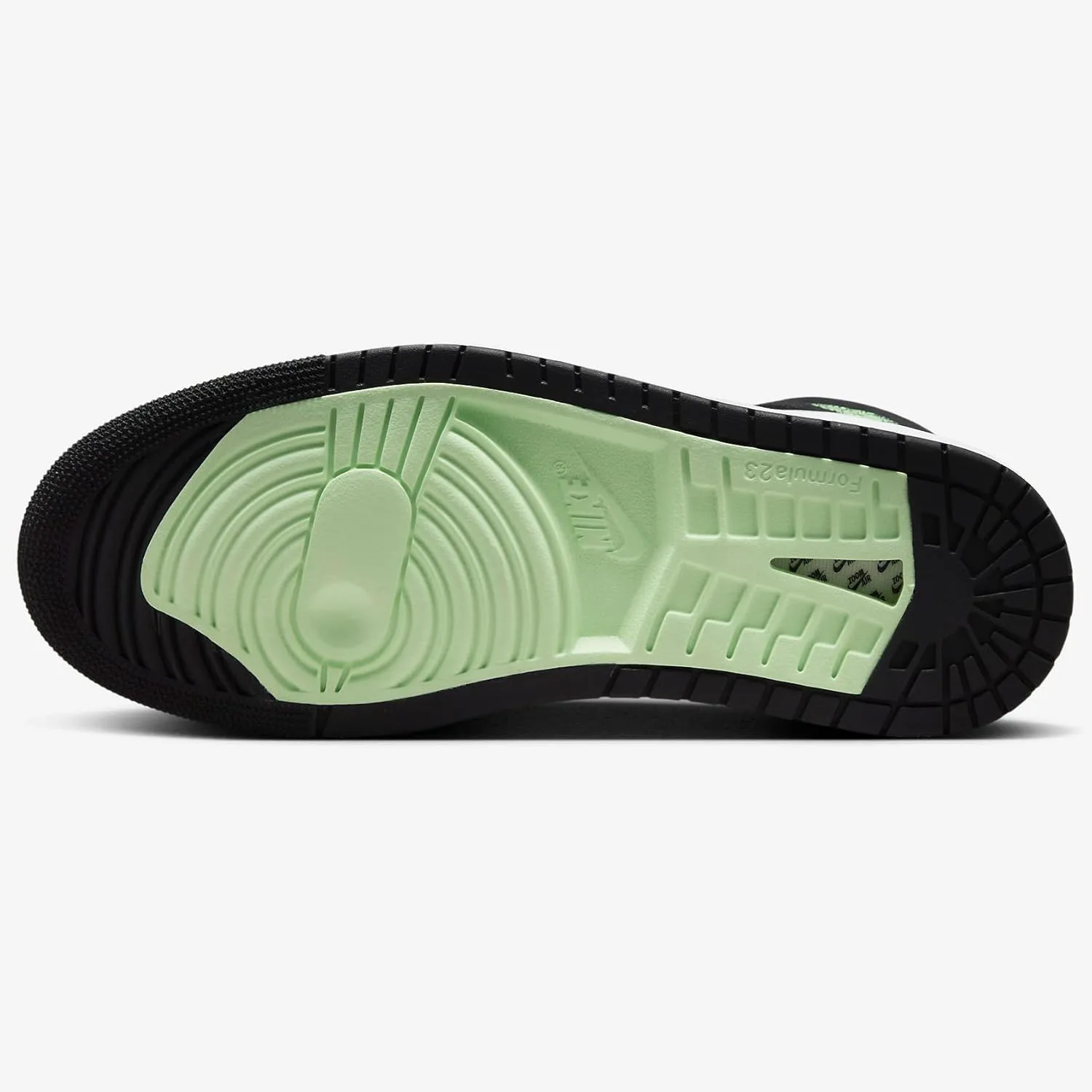 Мужские кроссовки Nike Air Jordan 1, белый
Мужские кроссовки Nike Air Jordan 1, белый