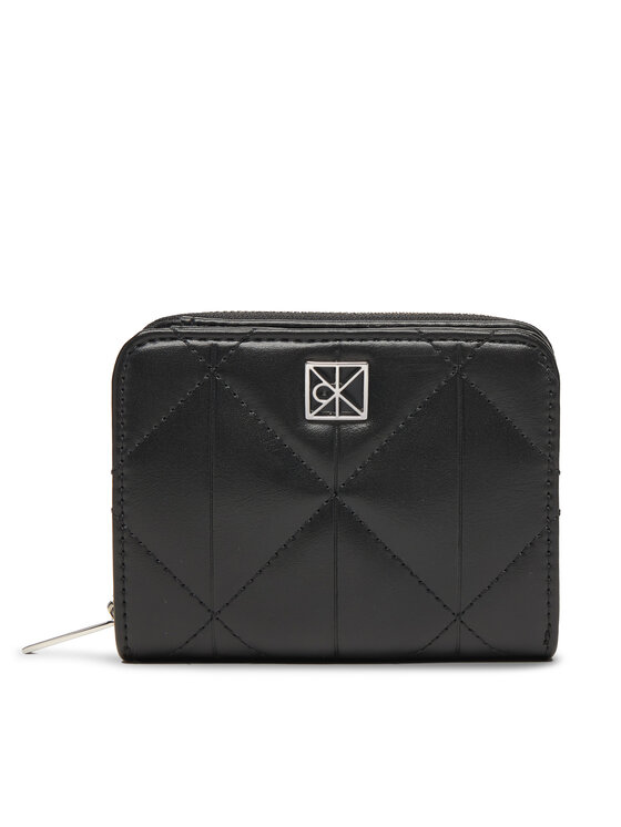 Кошелек Quilted Flap Zip Around LV04F1124G Calvin Klein, черный
Кошелек Quilted Flap Zip Around LV04F1124G Calvin Klein, черный