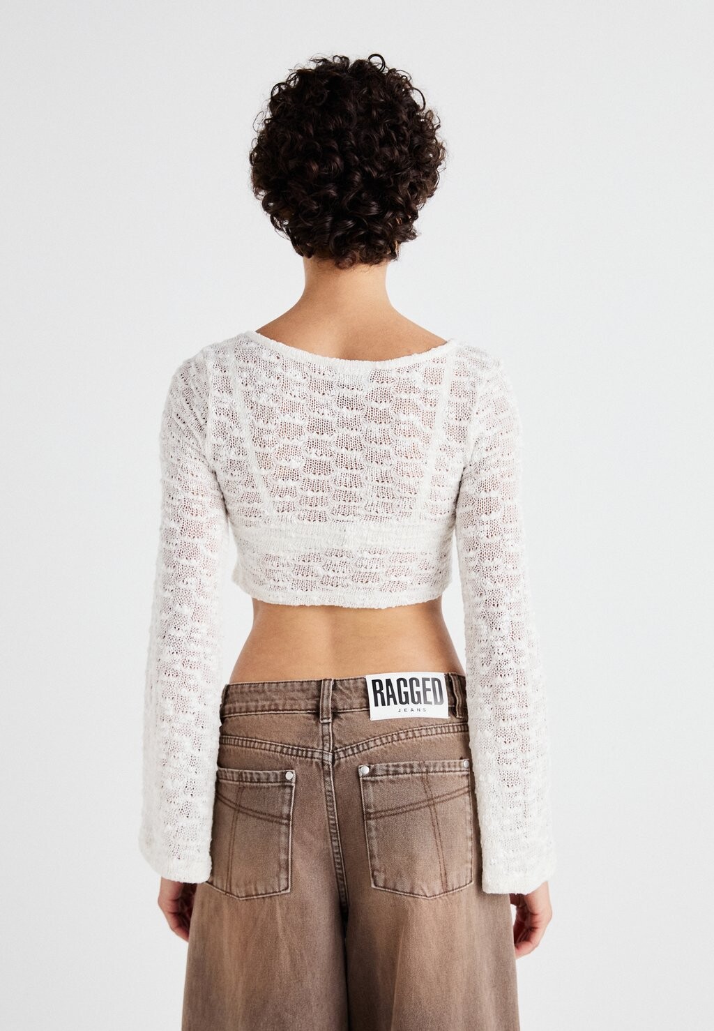 Вязаный свитер NMREMUS U NECK BELLSLEEVE Noisy May, белый
Вязаный свитер NMREMUS U NECK BELLSLEEVE Noisy May, белый