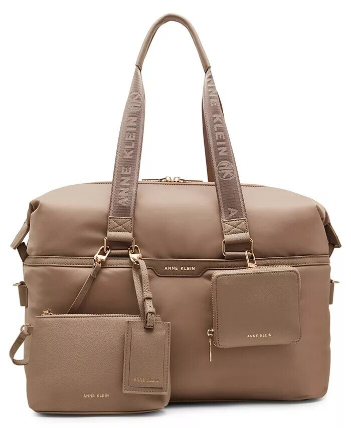 Подарочный набор из 4 предметов для отдыха Anne Klein, черный
Подарочный набор из 4 предметов для отдыха Anne Klein, черный