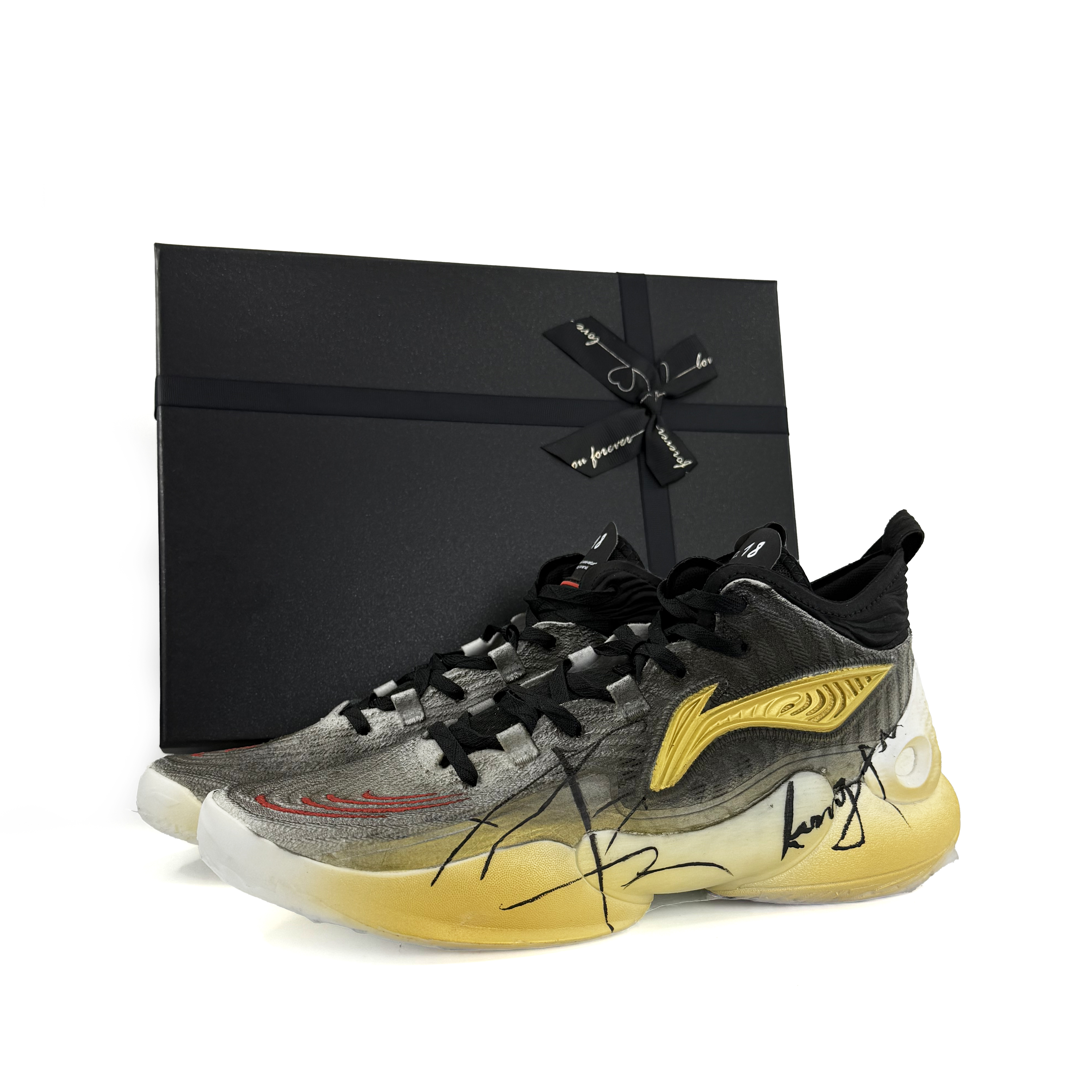 LINING Баскетбольные кроссовки YuShuai 18 с амортизацией и дышащим покрытием, мужские, черные
LINING Баскетбольные кроссовки YuShuai 18 с амортизацией и дышащим покрытием, мужские, черные