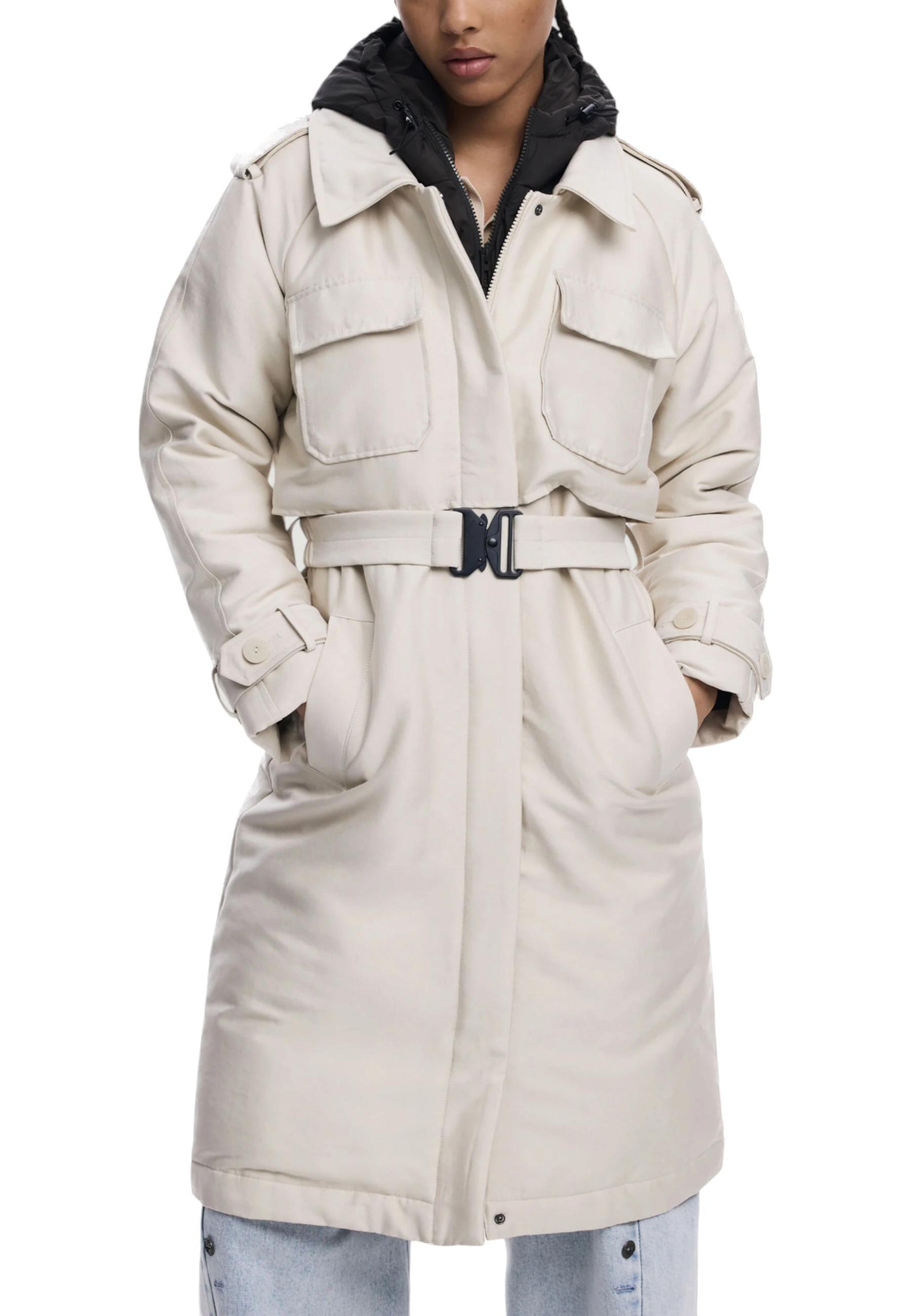 Блейзер Desigual, бежевый
Блейзер Desigual, бежевый