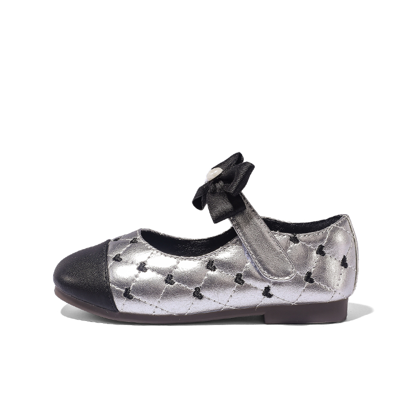 Детская кожаная обувь для детей ABCdoukids, серебряный
Детская кожаная обувь для детей ABCdoukids, серебряный