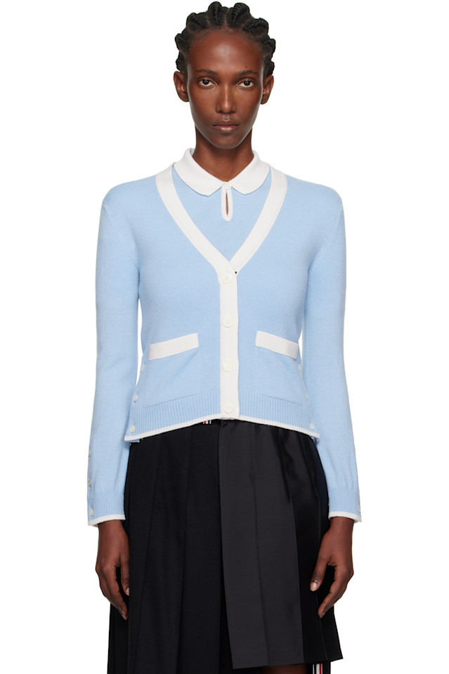 Кардиган из кашемира с V-образным вырезом и узором "джерси" Thom Browne, синий
Кардиган из кашемира с V-образным вырезом и узором "джерси" Thom Browne, синий