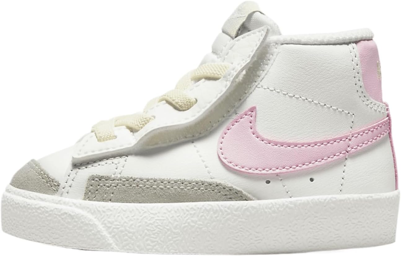 Кроссовки Nike Kids' Blazer Mid '77, белый/розовый
Кроссовки Nike Kids' Blazer Mid '77, белый/розовый