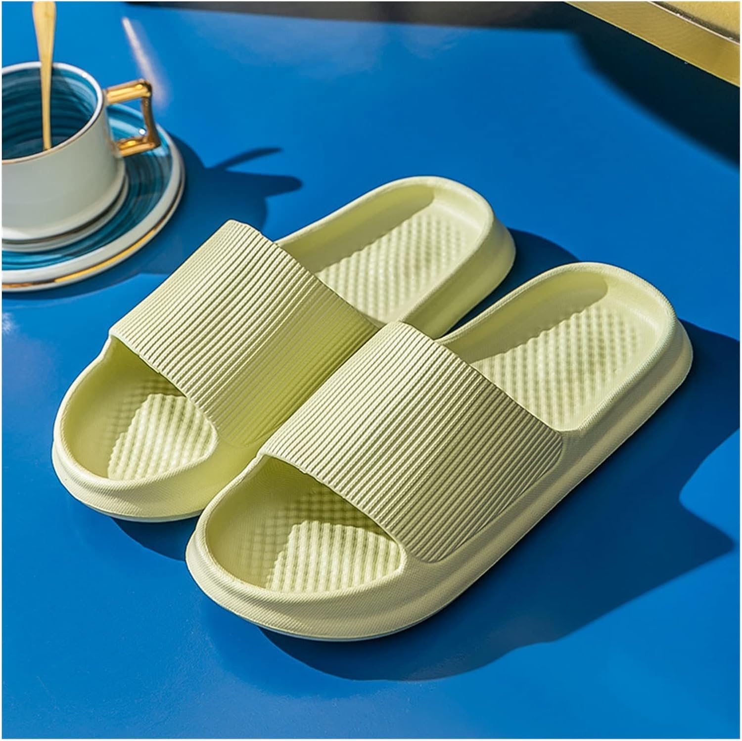 Тапочки для душа Простые модные шлепанцы Женские Летние Домашние Ванные Для купания Толстая подошва Для дома Мужские Домашние Шлепанцы для ванной Нескользящие резиновые тапочки (Цвет: желтый, Размер: 36-) Sunesa
Тапочки для душа Простые модные шлепанцы Женские Летние Домашние Ванные Для купания Толстая подошва Для дома Мужские Домашние Шлепанцы для ванной Нескользящие резиновые тапочки (Цвет: желтый, Размер: 36-) Sunesa