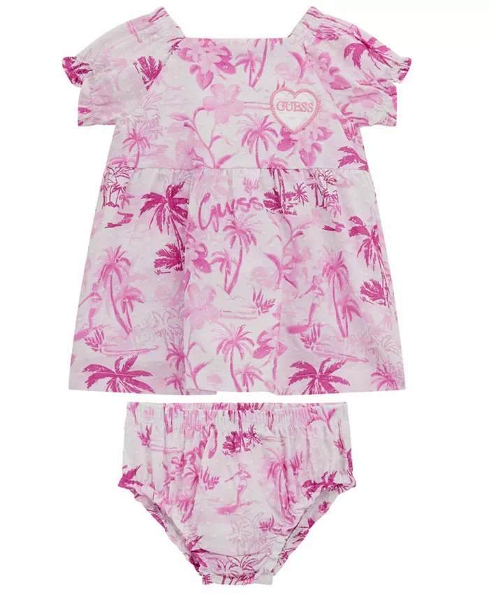 Детский комплект для девочек: платье с пышными рукавами и принтом + подходящие шортики-блумеры GUESS
Детский комплект для девочек: платье с пышными рукавами и принтом + подходящие шортики-блумеры GUESS