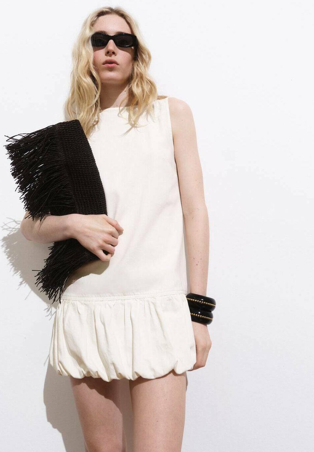 Джинсовое платье Mango, белый
Джинсовое платье Mango, белый