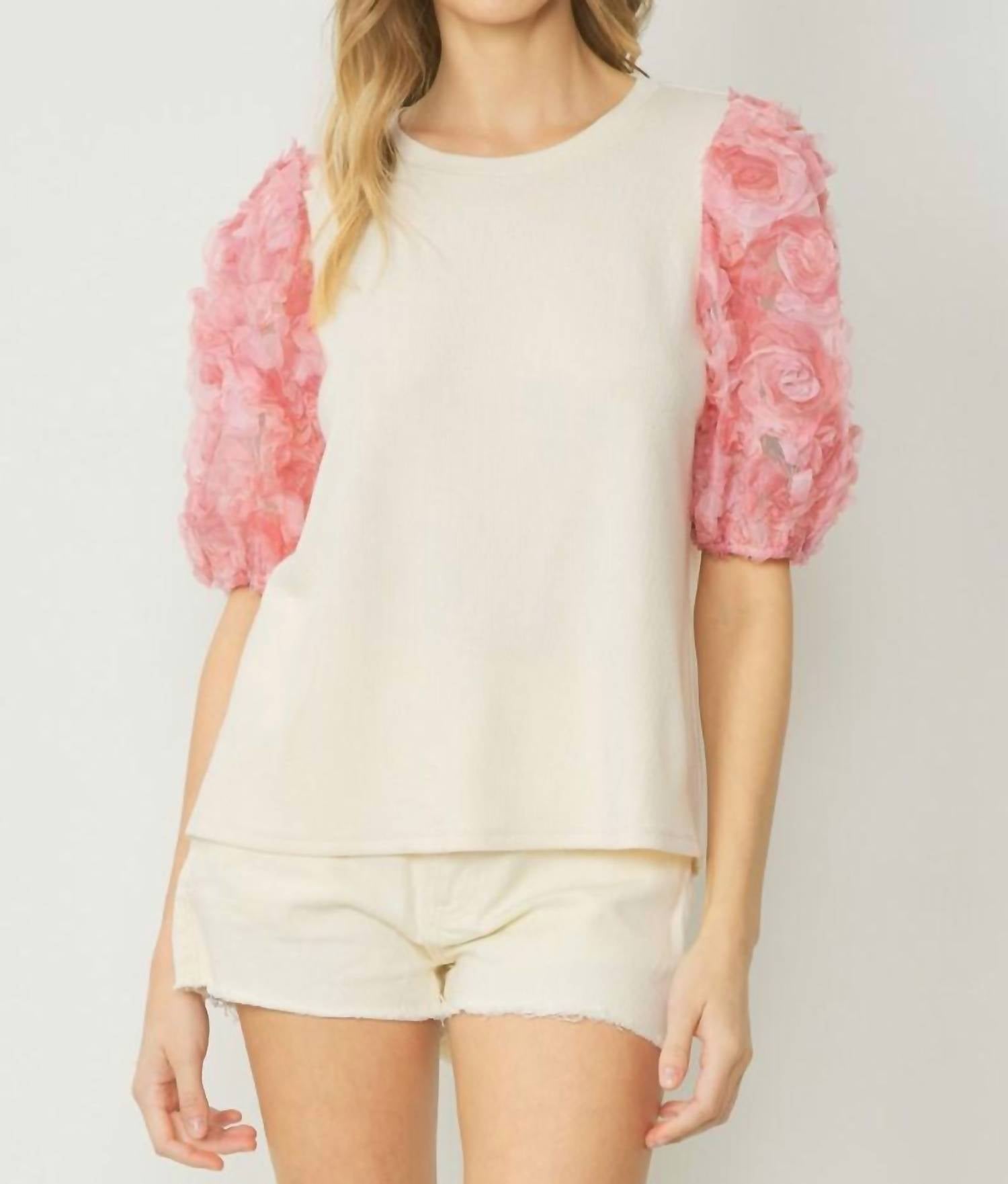 Топ с рукавами и объемным цветочным принтом в рубчик, натуральный цвет Entro, natural
Топ с рукавами и объемным цветочным принтом в рубчик, натуральный цвет Entro, natural